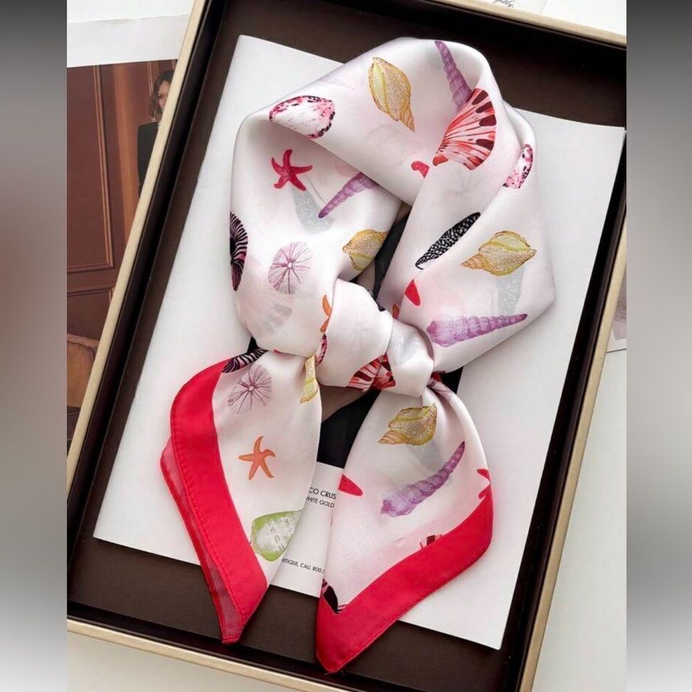 Colorful Seashell Print Scarf A1355